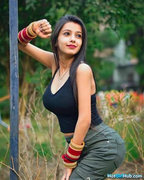 indian college girl sexy|Indian College Girl Pictures 